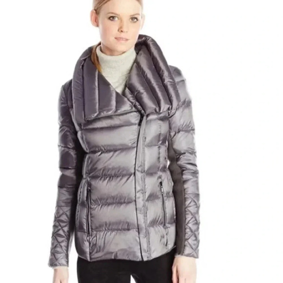 BCBGMAXAZRIA Lilly Short Packable Down Puffer Coat Asymmetrical Zip Grey SZ XXS - Picture 1 of 12